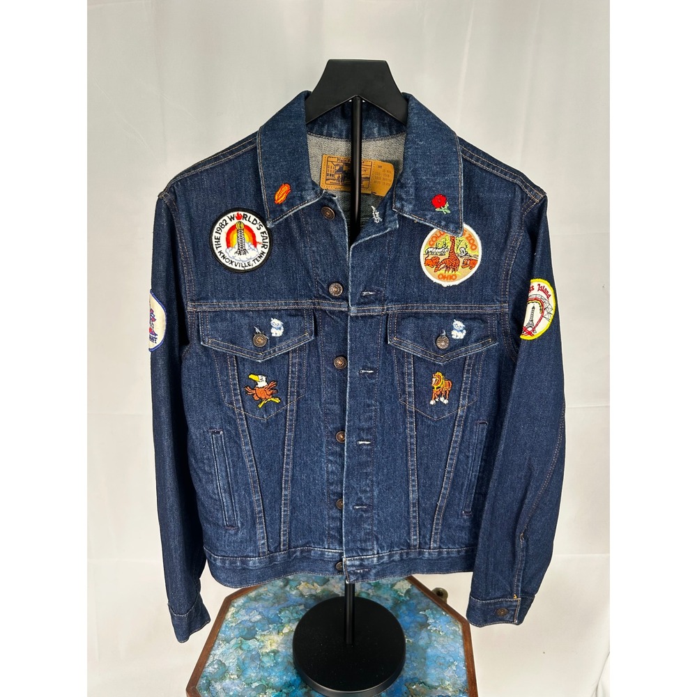 Vintage Golden Pockets USA Denim Jacket Patches Travel Size 38